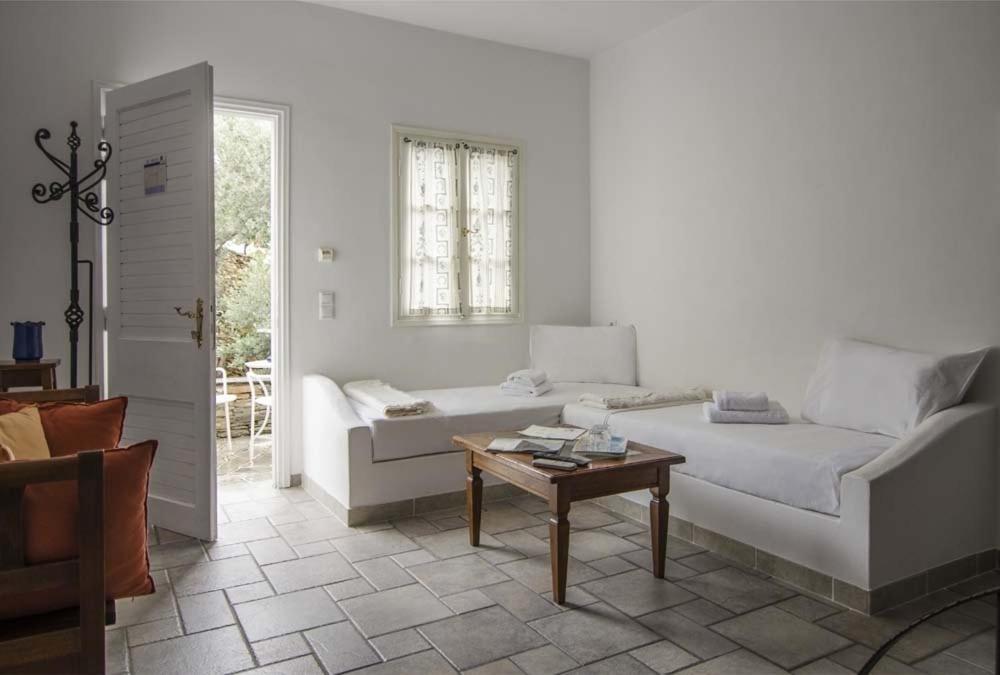 Alexandros Hotel Platis Gialos  المظهر الخارجي الصورة